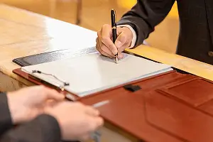 买电脑需要安装什么系统